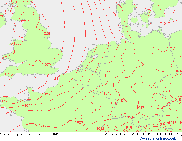 Surface pressure ECMWF Mo 03.06.2024 18 UTC