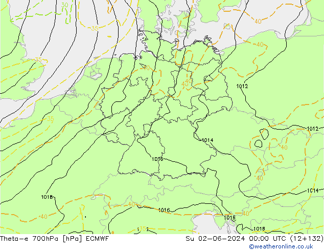 Theta-e 700hPa ECMWF Dom 02.06.2024 00 UTC