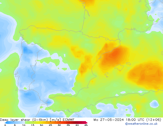 Deep layer shear (0-6km) ECMWF pon. 27.05.2024 18 UTC