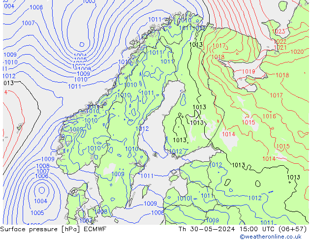 приземное давление ECMWF чт 30.05.2024 15 UTC