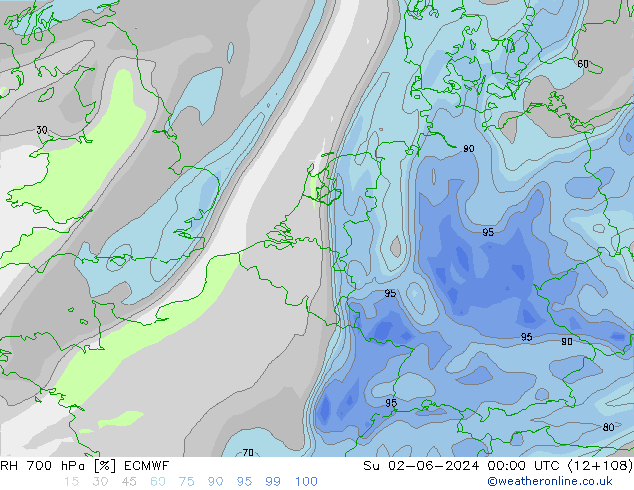 RH 700 hPa ECMWF Su 02.06.2024 00 UTC