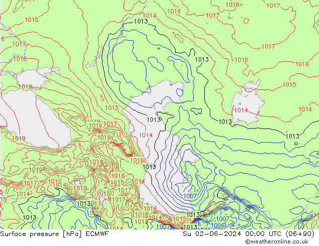 Atmosférický tlak ECMWF Ne 02.06.2024 00 UTC