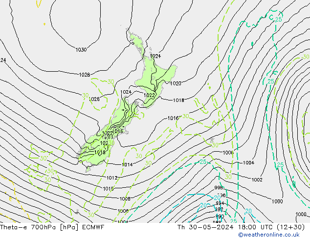 Theta-e 700hPa ECMWF Qui 30.05.2024 18 UTC