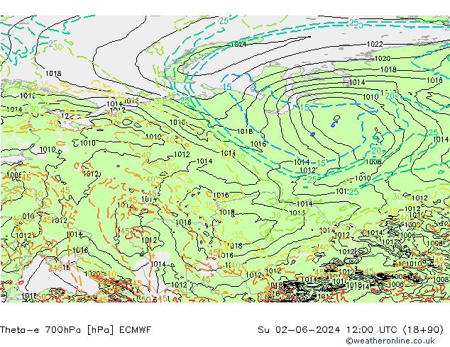 Theta-e 700hPa ECMWF Paz 02.06.2024 12 UTC