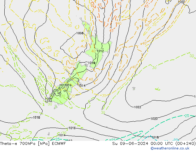 Theta-e 700hPa ECMWF Paz 09.06.2024 00 UTC