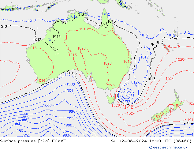 Surface pressure ECMWF Su 02.06.2024 18 UTC