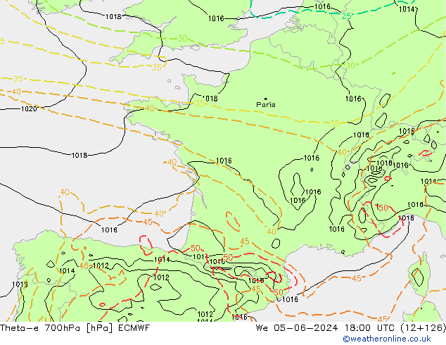 Theta-e 700hPa ECMWF wo 05.06.2024 18 UTC