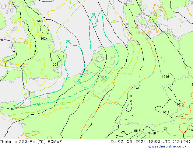 Theta-e 850hPa ECMWF So 02.06.2024 18 UTC