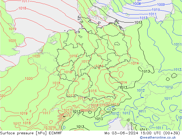 Surface pressure ECMWF Mo 03.06.2024 15 UTC