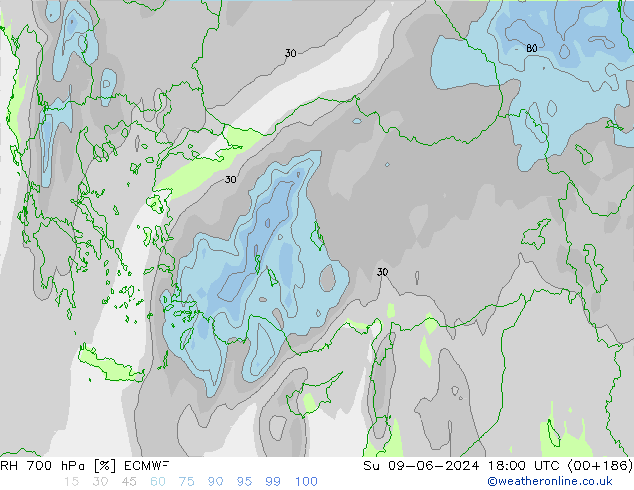 RH 700 hPa ECMWF nie. 09.06.2024 18 UTC