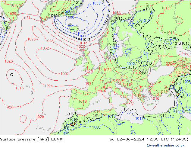 Pressione al suolo ECMWF dom 02.06.2024 12 UTC