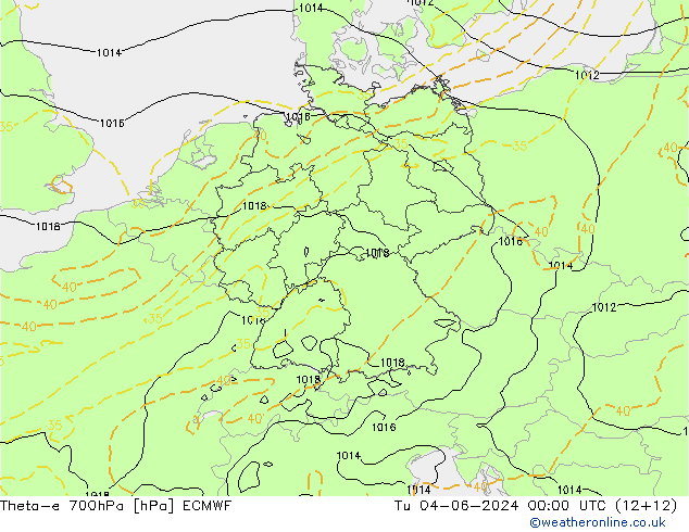 Theta-e 700hPa ECMWF Di 04.06.2024 00 UTC