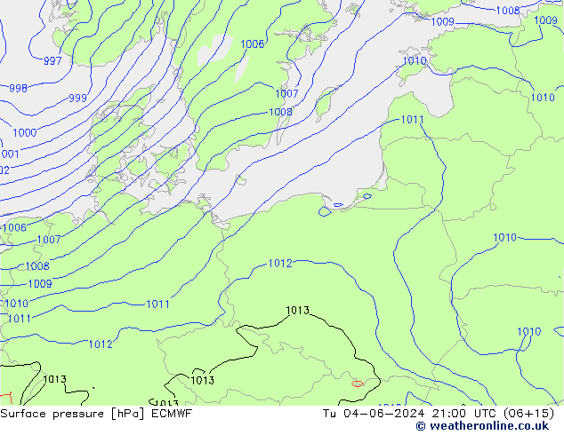 Atmosférický tlak ECMWF Út 04.06.2024 21 UTC