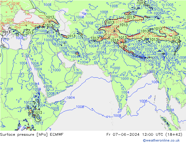 приземное давление ECMWF пт 07.06.2024 12 UTC