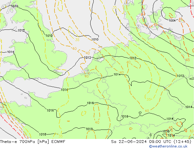 Theta-e 700hPa ECMWF sam 22.06.2024 09 UTC