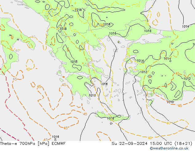 Theta-e 700hPa ECMWF Su 22.09.2024 15 UTC