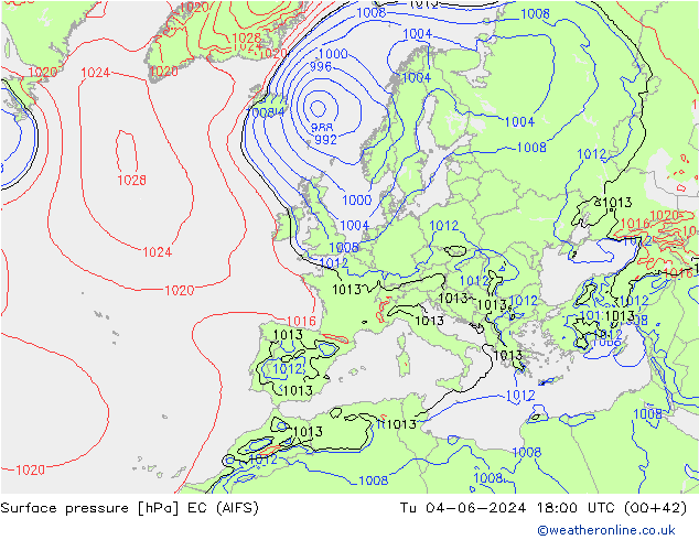 pressão do solo EC (AIFS) Ter 04.06.2024 18 UTC