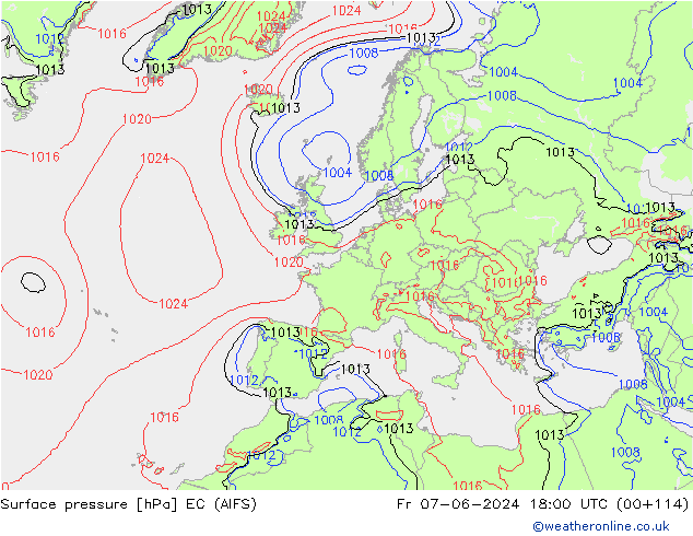 Atmosférický tlak EC (AIFS) Pá 07.06.2024 18 UTC