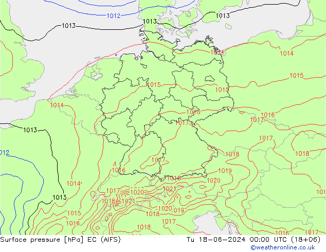 地面气压 EC (AIFS) 星期二 18.06.2024 00 UTC