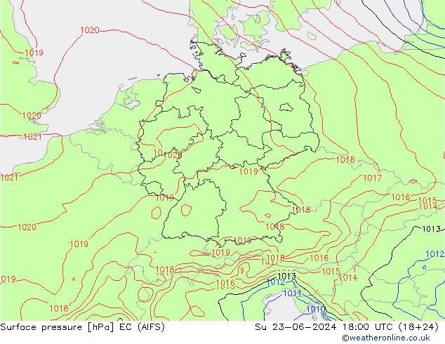 Atmosférický tlak EC (AIFS) Ne 23.06.2024 18 UTC