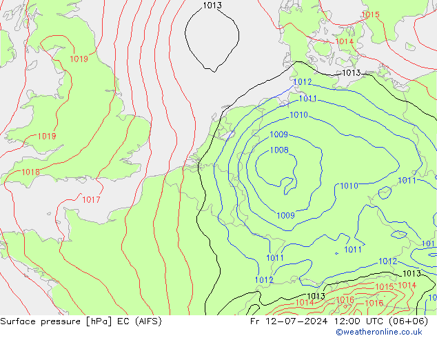 地面气压 EC (AIFS) 星期五 12.07.2024 12 UTC