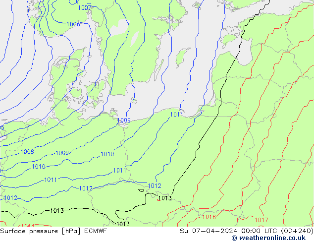 Atmosférický tlak ECMWF Ne 07.04.2024 00 UTC