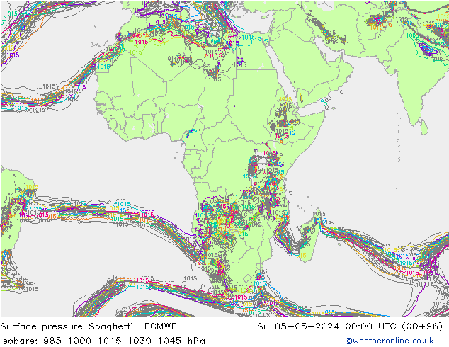 Pressione al suolo Spaghetti ECMWF dom 05.05.2024 00 UTC