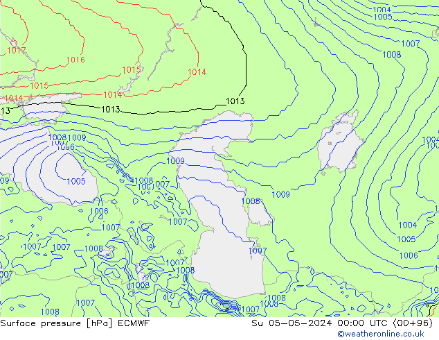 Presión superficial ECMWF dom 05.05.2024 00 UTC