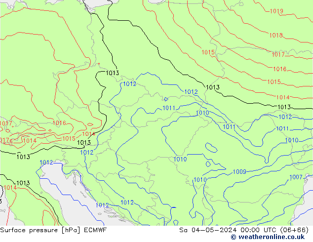 Luchtdruk (Grond) ECMWF za 04.05.2024 00 UTC