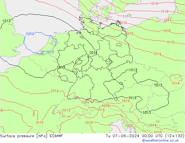 Pressione al suolo ECMWF mar 07.05.2024 00 UTC