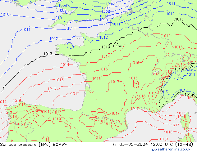 Atmosférický tlak ECMWF Pá 03.05.2024 12 UTC