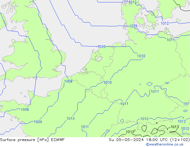 Pressione al suolo ECMWF dom 05.05.2024 18 UTC