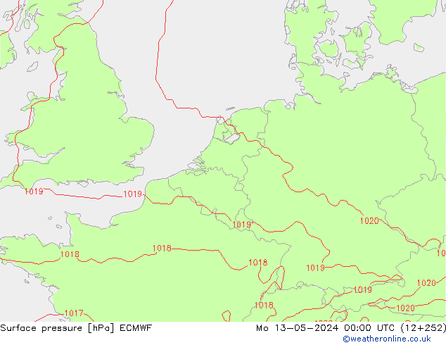 Pressione al suolo ECMWF lun 13.05.2024 00 UTC