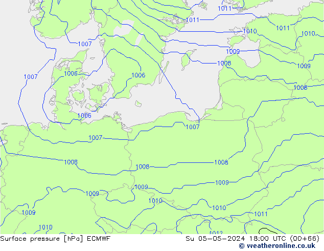 Pressione al suolo ECMWF dom 05.05.2024 18 UTC