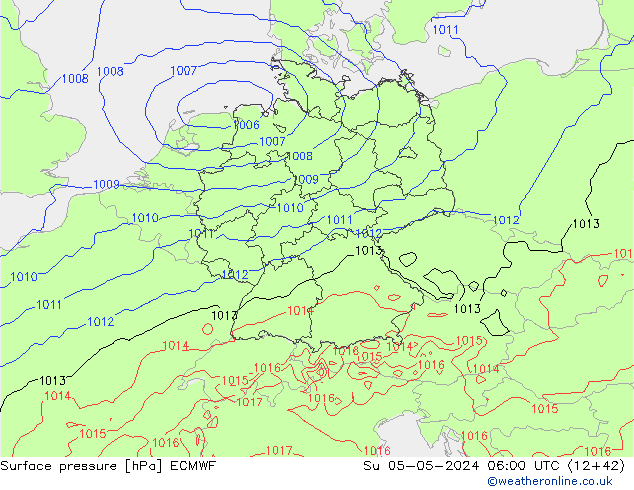 Atmosférický tlak ECMWF Ne 05.05.2024 06 UTC