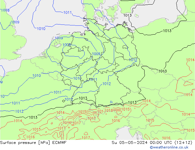 Presión superficial ECMWF dom 05.05.2024 00 UTC