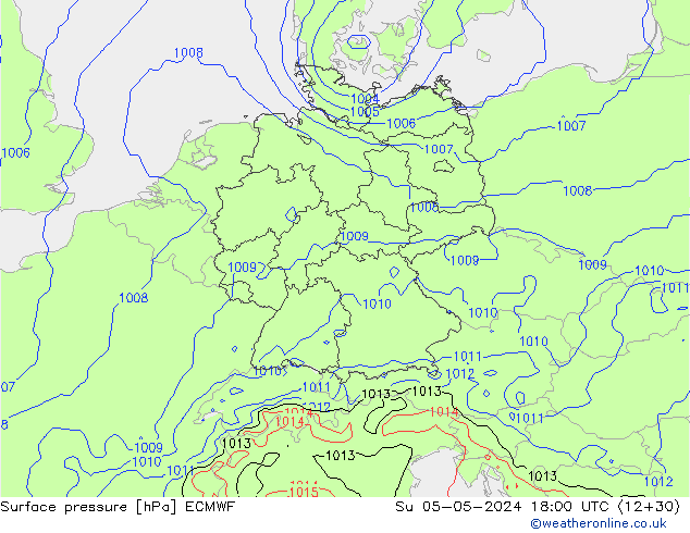 Surface pressure ECMWF Su 05.05.2024 18 UTC