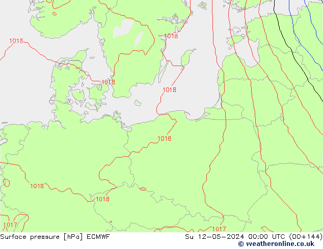 Atmosférický tlak ECMWF Ne 12.05.2024 00 UTC