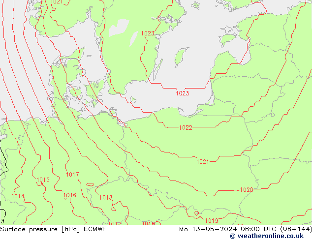 Surface pressure ECMWF Mo 13.05.2024 06 UTC