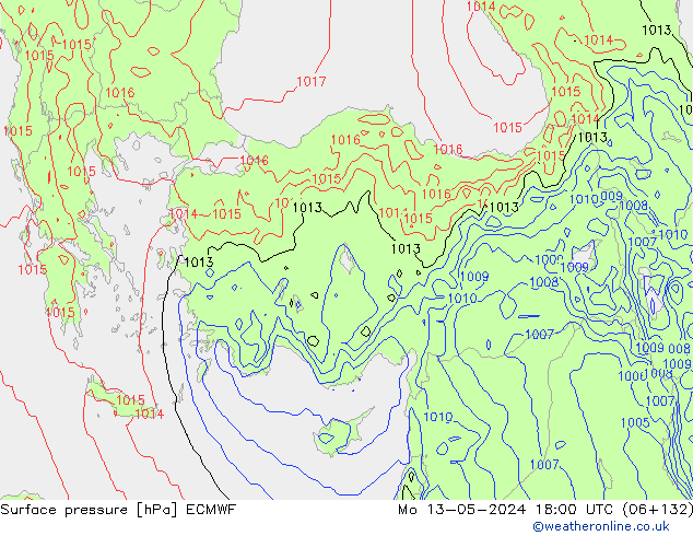 Presión superficial ECMWF lun 13.05.2024 18 UTC