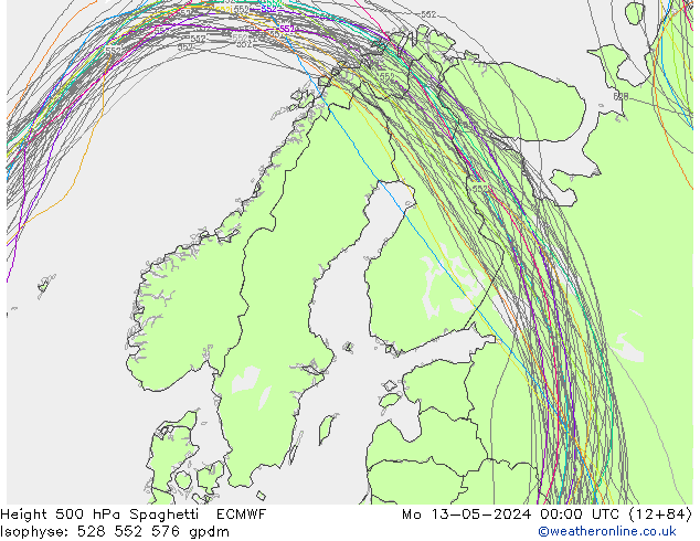 Height 500 hPa Spaghetti ECMWF Seg 13.05.2024 00 UTC