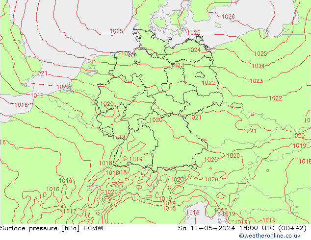 приземное давление ECMWF сб 11.05.2024 18 UTC