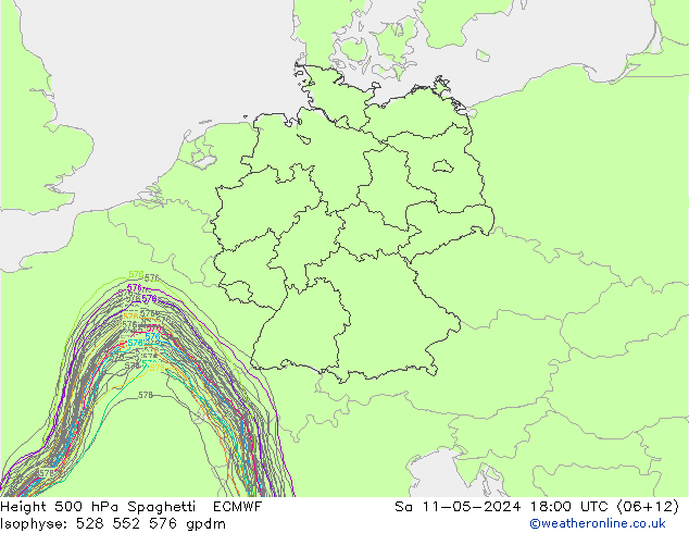 Height 500 hPa Spaghetti ECMWF 星期六 11.05.2024 18 UTC