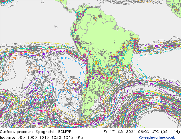 Pressione al suolo Spaghetti ECMWF ven 17.05.2024 06 UTC