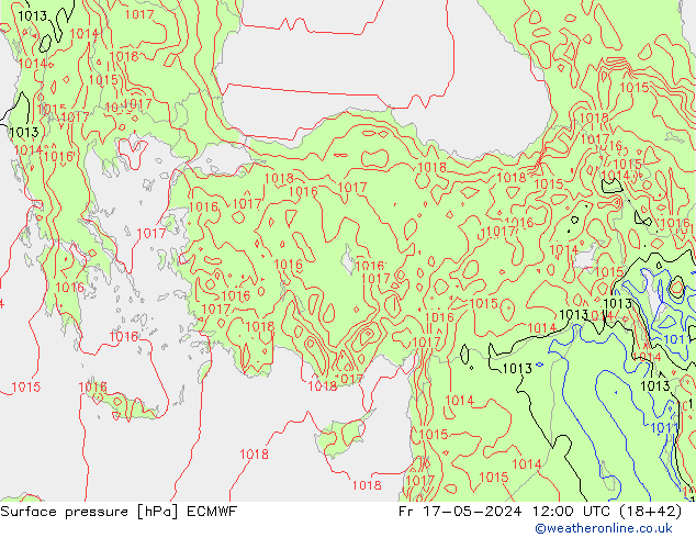 Presión superficial ECMWF vie 17.05.2024 12 UTC