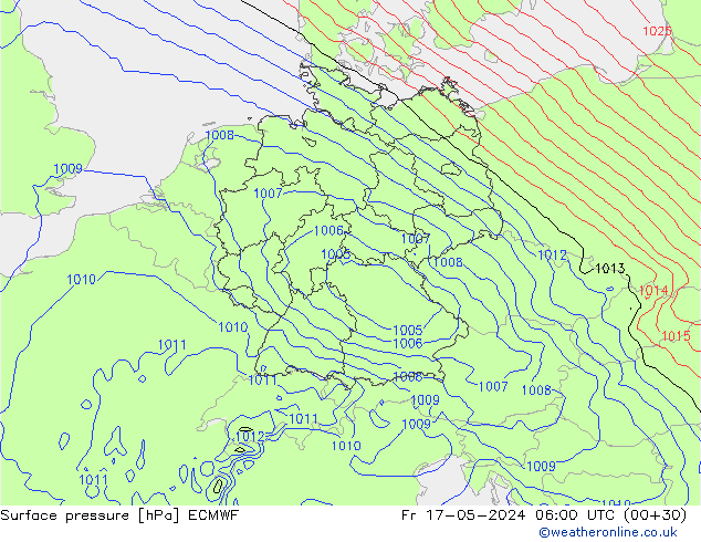 приземное давление ECMWF пт 17.05.2024 06 UTC