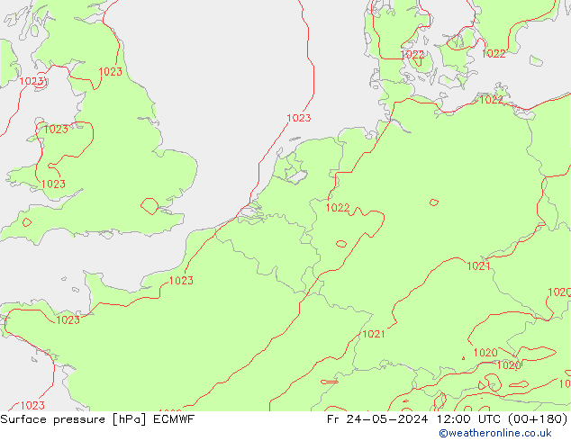 Pressione al suolo ECMWF ven 24.05.2024 12 UTC