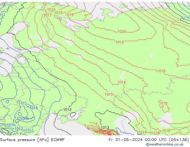 Atmosférický tlak ECMWF Pá 31.05.2024 00 UTC