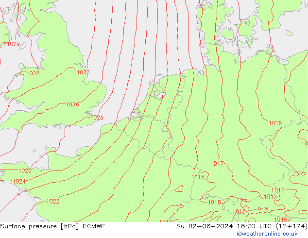 Pressione al suolo ECMWF dom 02.06.2024 18 UTC