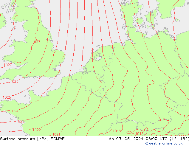 Surface pressure ECMWF Mo 03.06.2024 06 UTC